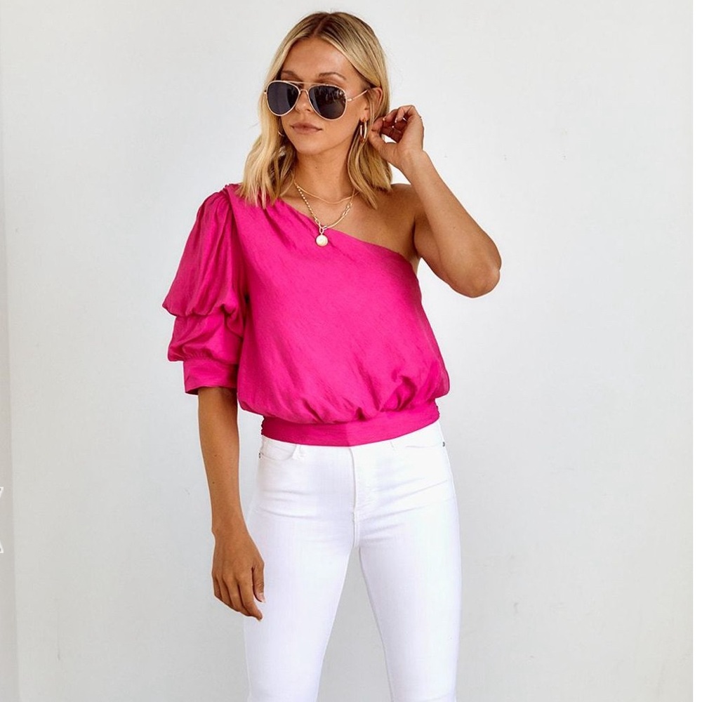 One shoulder blouse